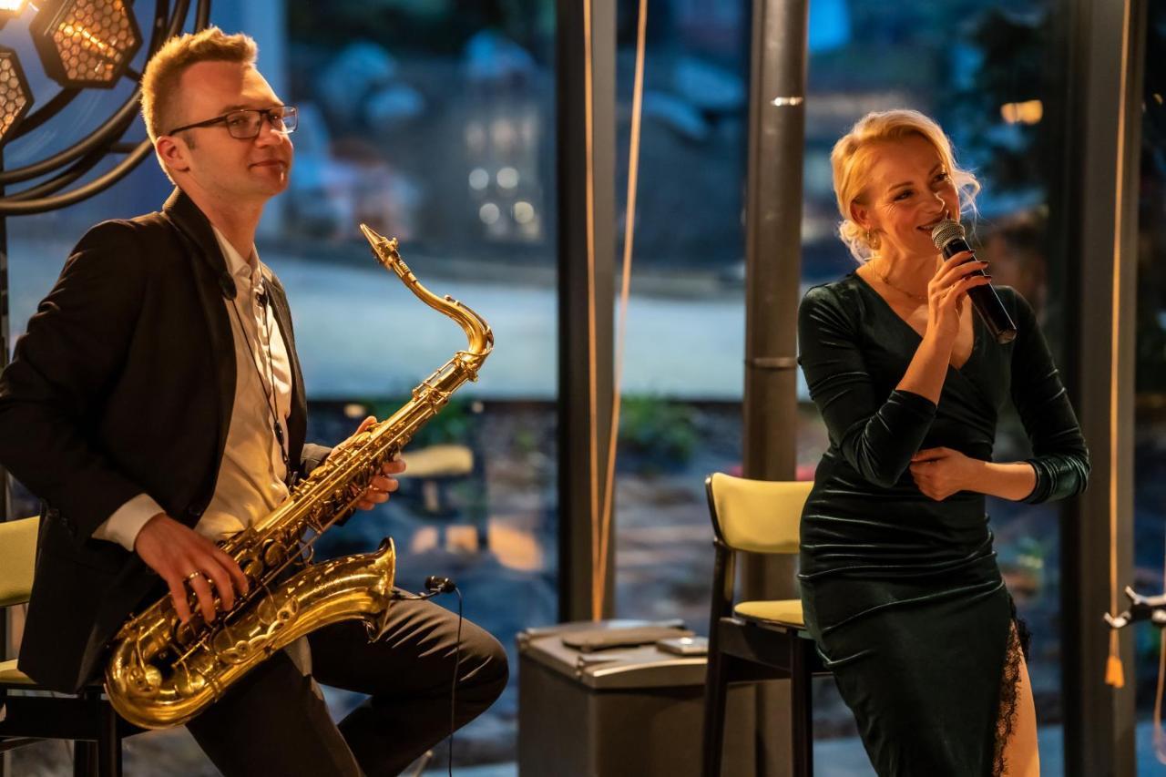 Belmonte Hotel Krynica-Zdroj Luaran gambar The band in 2017