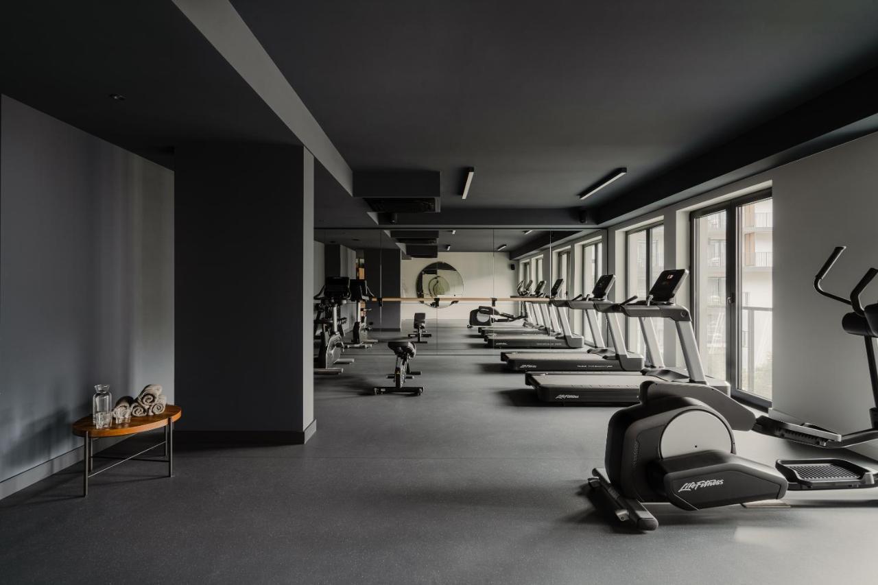 Belmonte Hotel Krynica-Zdroj Luaran gambar The gym at The Standard East Village