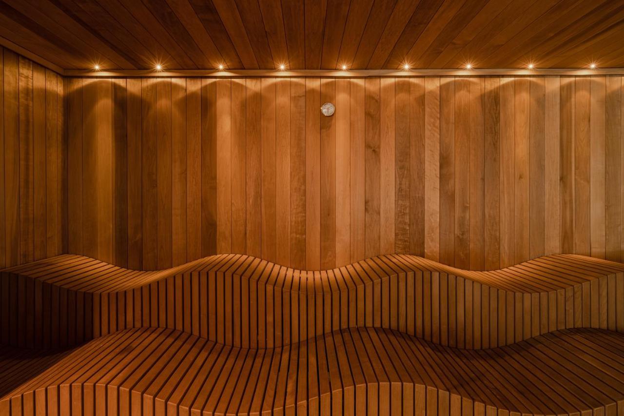 Belmonte Hotel Krynica-Zdroj Luaran gambar A modern Finnish sauna